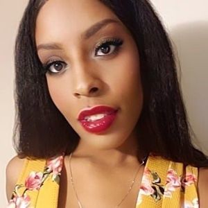 Meet your Posher, Aui